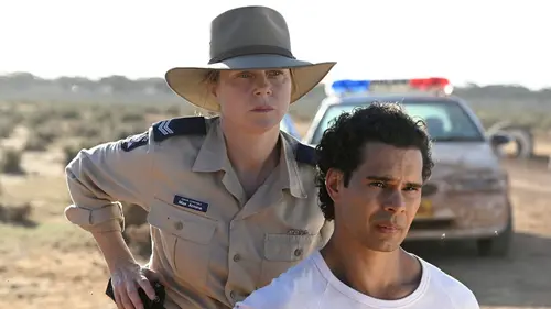 Casting Mystery Road : les origines S01E01