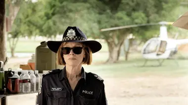 Mystery Road S01E01