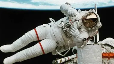 Atterrissage de l'aigle