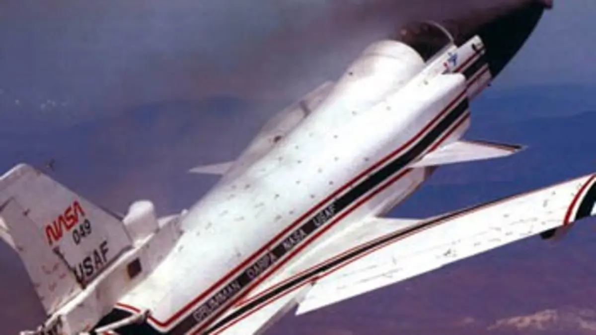 NASA X-files E03 L'aide cyber-technique