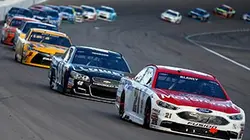 Visuel de NASCAR, ça continue