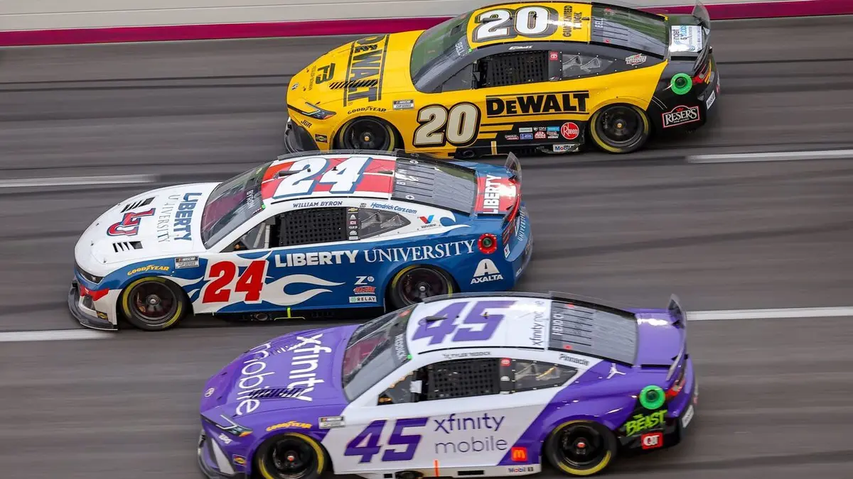 Nascar Cup Series - Résumés S01E34 Las Vegas Playoffs