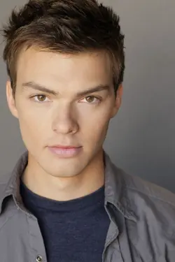 Photo Nathan Halliday