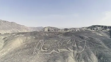 Nazcas, les lignes qui parlaient au ciel