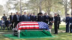 NCIS S11E24 Honore ton père