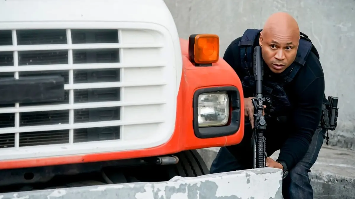 NCIS : Los Angeles S10E16 Dans la brèche