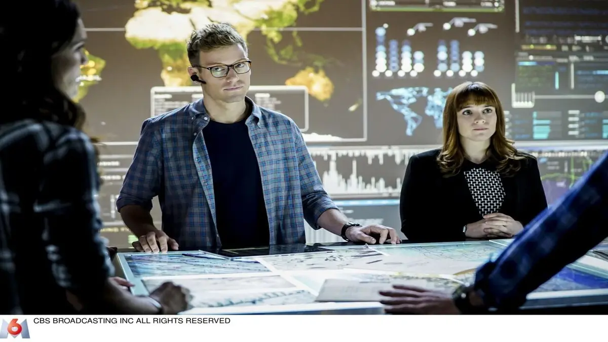 Visuel de NCIS : Los Angeles S08E08 Un éclair de génie