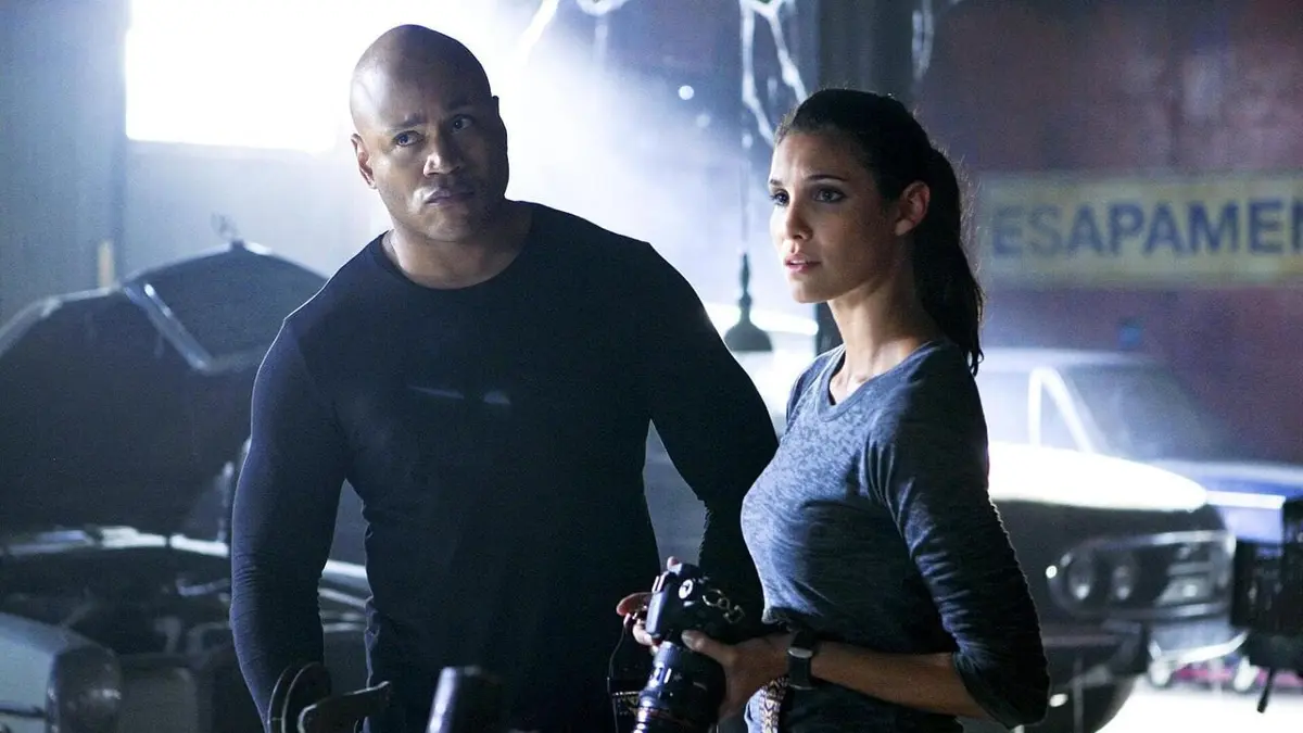 Visuel de NCIS : Los Angeles S12E13 Cache-cache