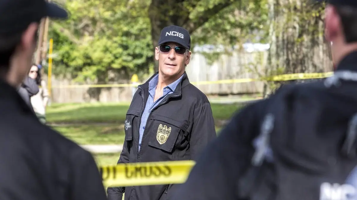 NCIS : Nouvelle-Orléans S01E20 Le berceau vide