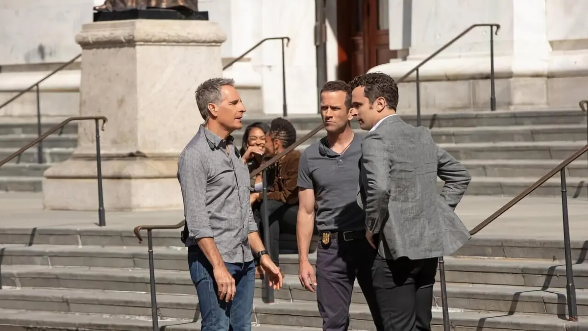 NCIS : Nouvelle-Orléans S05E22 La théorie du chaos