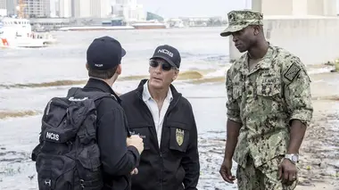 NCIS : Nouvelle-Orléans S02E01 Sic Semper Tyrannis