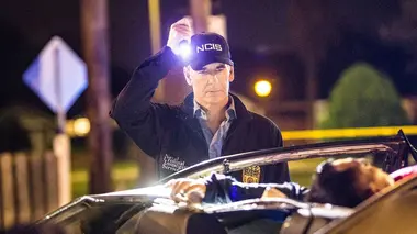 NCIS : Nouvelle-Orléans S02E13 Clandestins