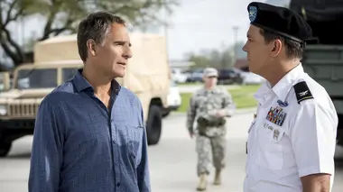 NCIS : Nouvelle-Orléans S02E21 Dommage collatéral