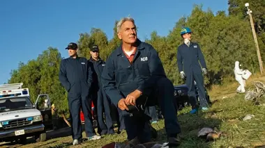 NCIS S09E08 Qui sauve une vie...