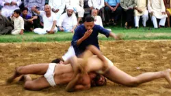 Ne dites pas à ma mère E03 Que je suis à Delhi