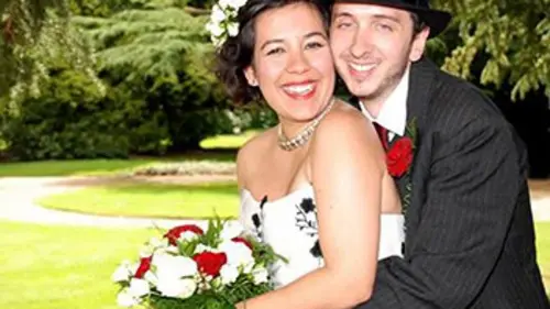 Ne le dites pas à la mariée S01E02 JP et Mayita