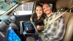 Né sans bras ni jambes