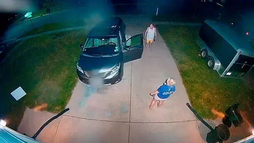 Neighborhood Wars Rencontrez donc les voisins!