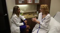 New Skin : chirurgie de l'extrême Antonia et Natasha