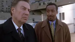 New York police judiciaire S10E18 Coup de théâtre