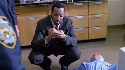 New York police judiciaire S11E10 Un meurtre inattendu