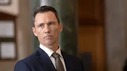 New York police judiciaire S22E01 Protection à haut risque