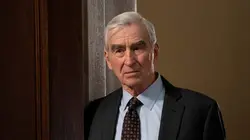 New York police judiciaire S22E16 Entre le marteau et l'enclume