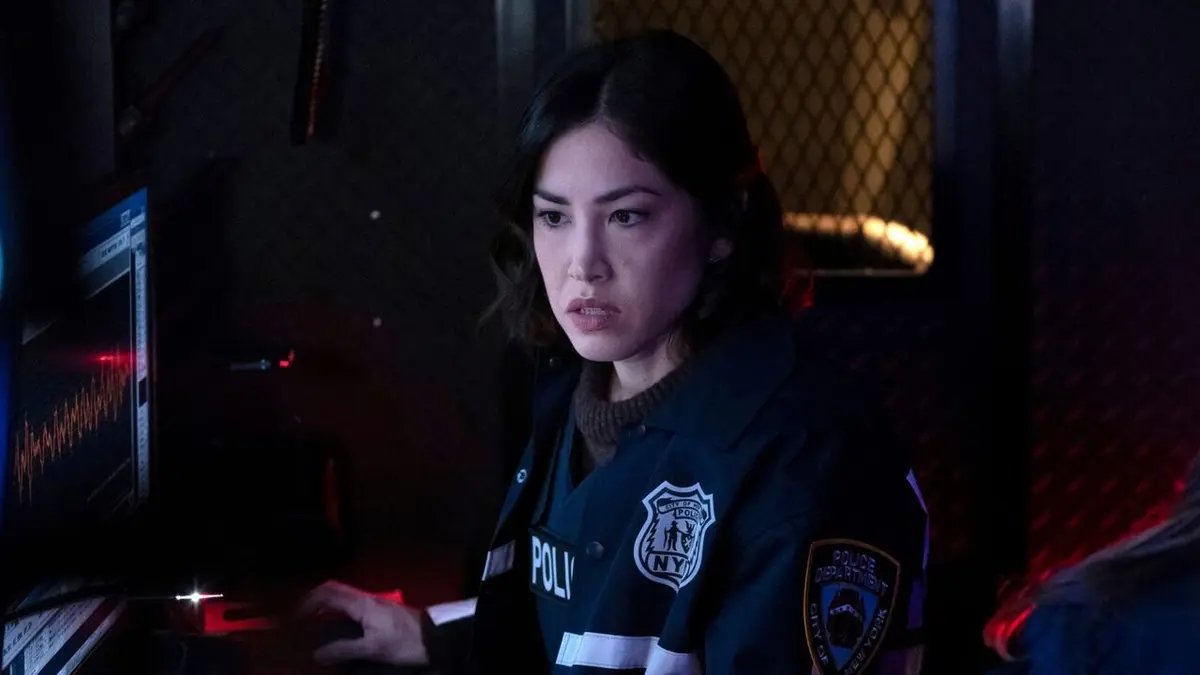 New York police judiciaire S24E19 Jouer avec le feu (Partie1)
