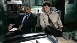New York police judiciaire S18E14 Les joueurs anonymes