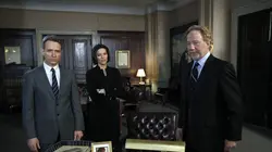 New York police judiciaire S20E22 Enfin veuve