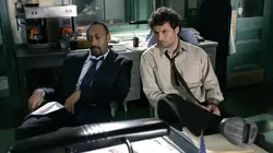 New York police judiciaire S18E14 Les joueurs anonymes