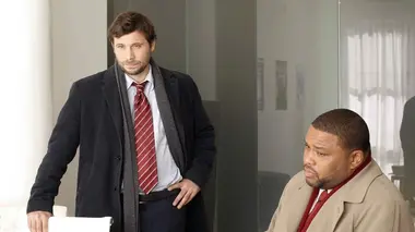 New York police judiciaire S19E18 Marqués au fer rouge