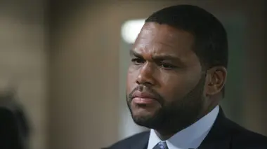 New York police judiciaire S20E02 Sous le charme