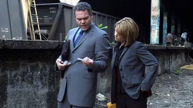 New York, section criminelle S04E06 Pièces détachées