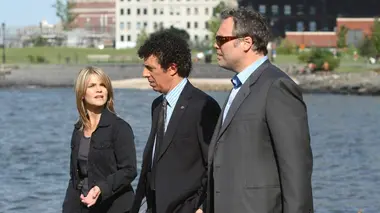 New York, section criminelle S07E15 Sur liste d'attente