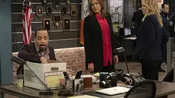 New York Unité Spéciale  S20E15 La maison de poupées