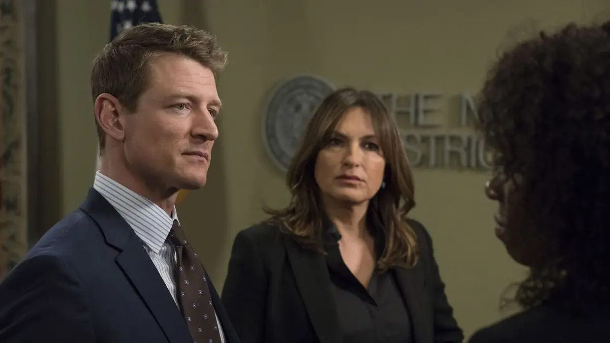 New York Unité Spéciale S19E21 L'homme de la famille