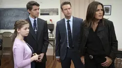 New York Unité Spéciale S17E07 13 à la douzaine