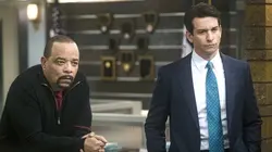 New York Unité Spéciale S17E10 Excès d'attention