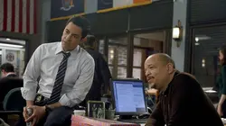 New York Unité Spéciale  S15E19 Enfance occultée