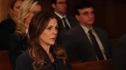 New York Unité Spéciale  S12E23 Garde trop rapprochée