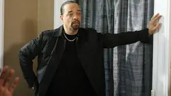 New York Unité Spéciale S09E08 Choisir son camp...