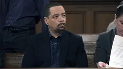 New York Unité Spéciale S21E05 L'horloge tourne