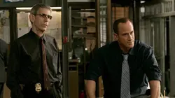 New York Unité Spéciale S10E01 Le masque tombe