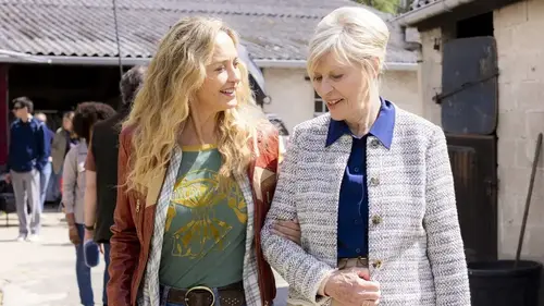 Programme TV : que regarder à la TV ce soir lundi 5 mai ? (vidéo)