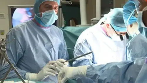 À LA TÉLÉ CE SOIR : la greffe de Michel Cymes, soirée OMG sur Arte, Jean-Jacques Goldman inédit, « La vie est un long fleuve tranquille »…