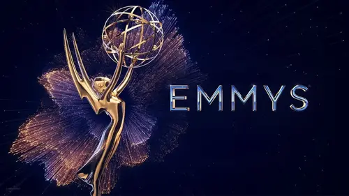 Emmy Awards 2025 : le palmarès complet. Triomphe de The Studio, Adolescence et The Pitt