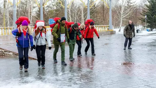 Pékin Express : quels sont les deux binômes qualifiés pour la finale de La route des glaces ?