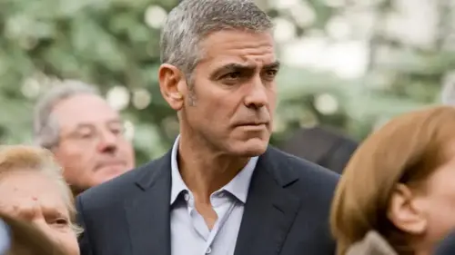 George Clooney devient officiellement citoyen français avec sa famille