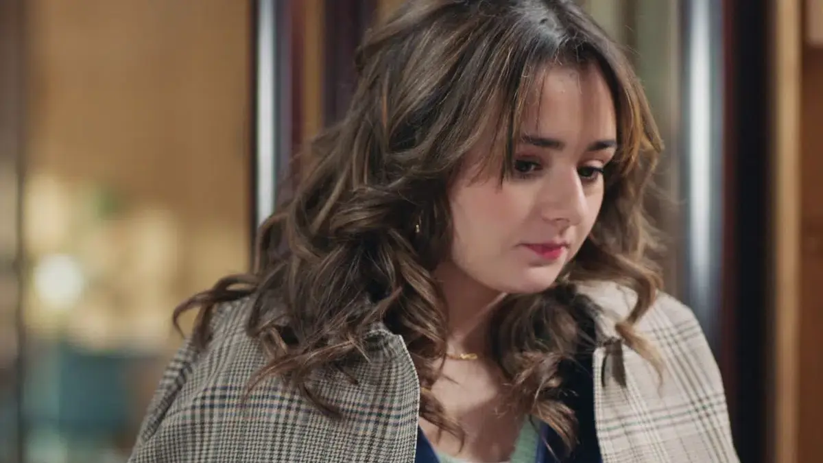 Demain nous appartient : l’arrivée de Vahina trouble Sara et Roxane. Spoiler du 23 janvier 2026.